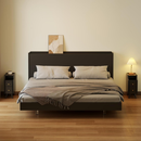 Mesa de Cabeceira Estreita em Madeira Maciça com Gavetas – Ideal para Quartos Compactos